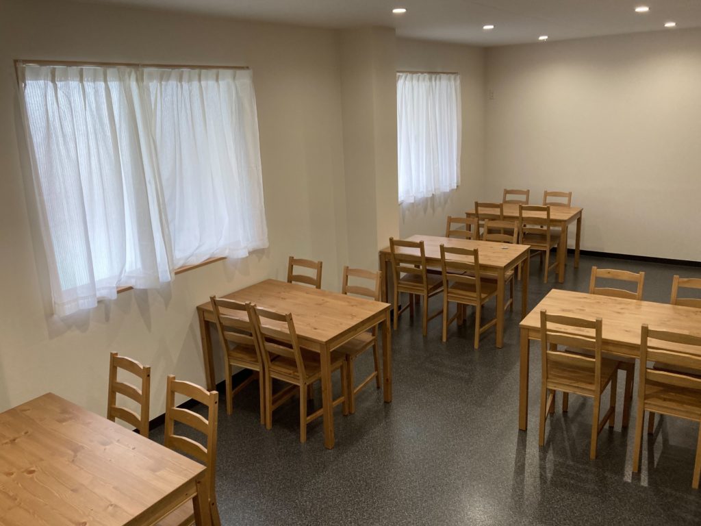画像：昼食はこのお部屋でとっていただきます